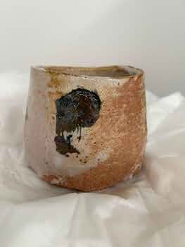 辻村塊　志野茶碗 Kai Tsujimura / Shino Tea Bowl – HULS GALLERY TOKYO | 現代